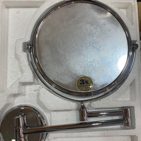Reversible Magnifying Mirror