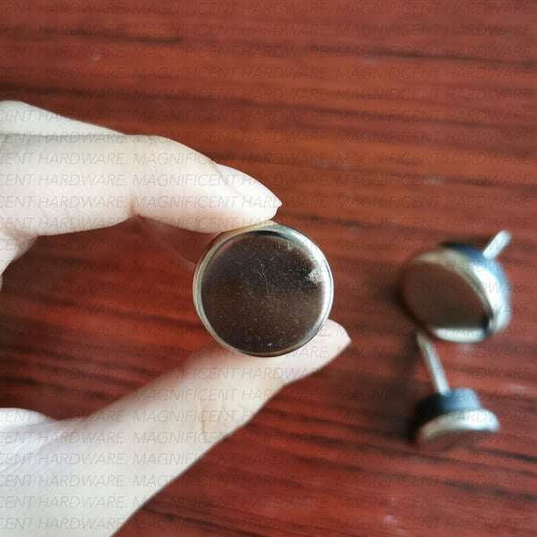 Metal Nail Glide