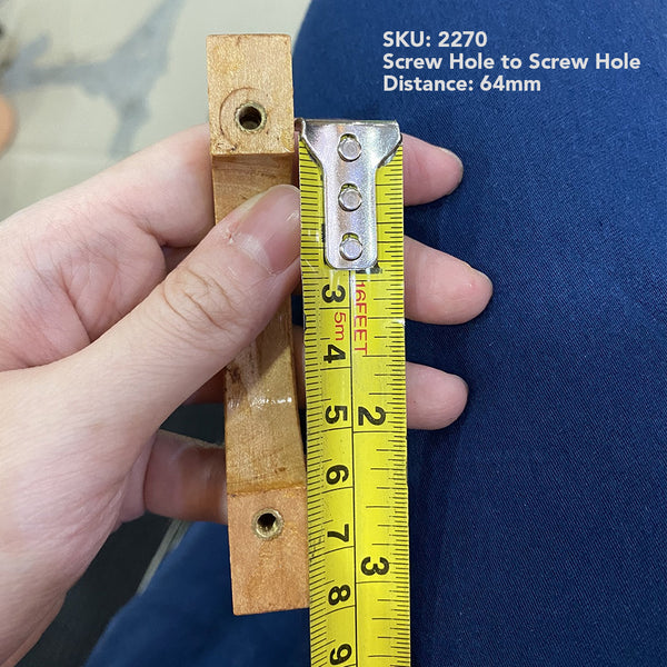 2270 Light Oak Wooden Pull