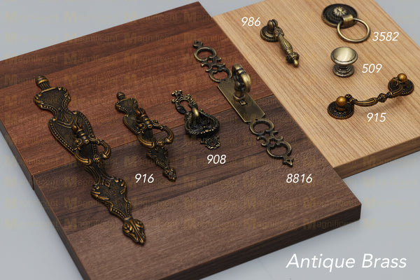 509 Plain Round Antique Brass Knob