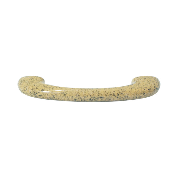 3296 Plastic Dynasty Cameo Pull Handle