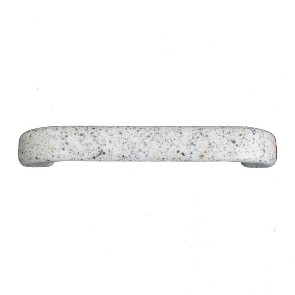 556 Dynasty Reef Plastic Pull Handle - Magnificent Marketing (DIY Builders Hardware)