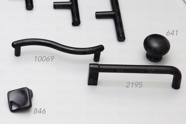 846 Black Coated Knob