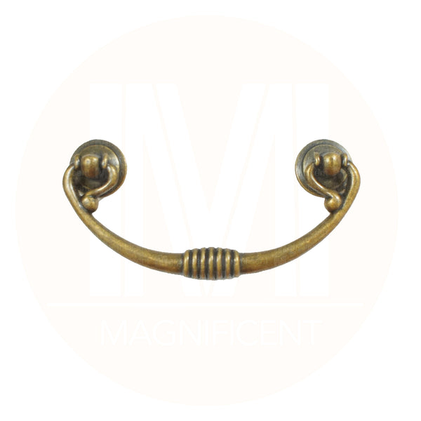 924 Antique Brass Pull