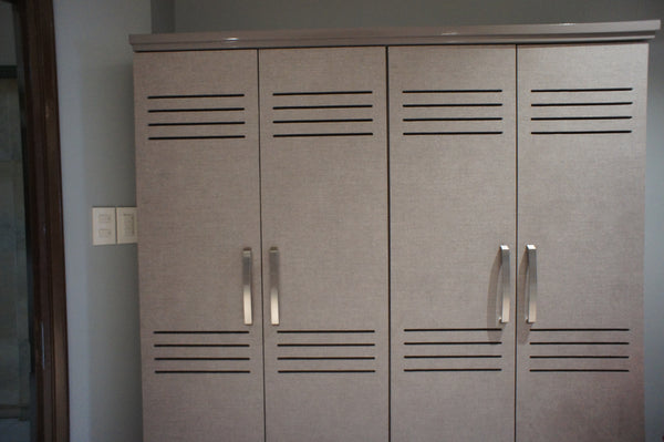 4703 Plain Stainless Pull Handle