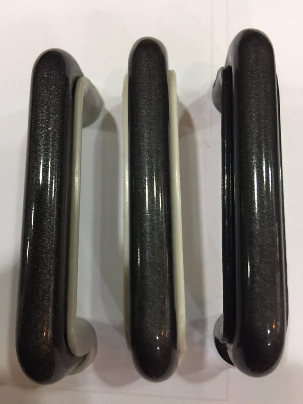 7903 / 8096 Helmet Black Plastic Pull Handle
