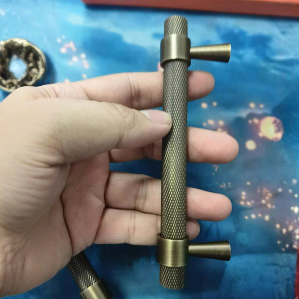 AB205 Antique Solid Brass Handle (PREORDER)