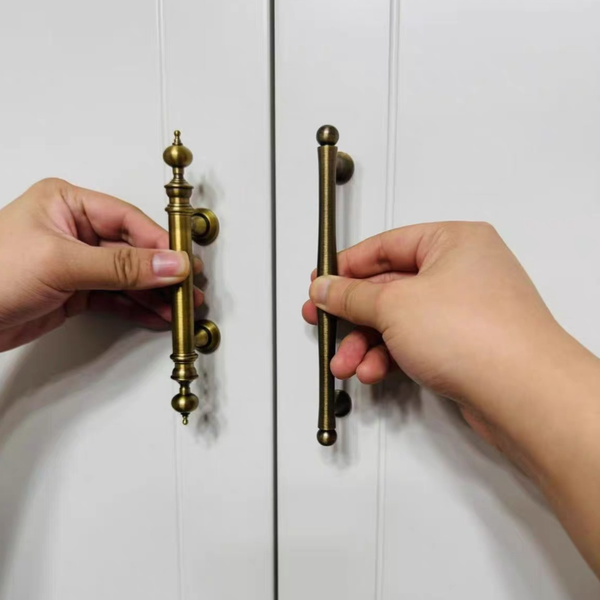 AB811 Antique Solid Brass Handle (PREORDER)
