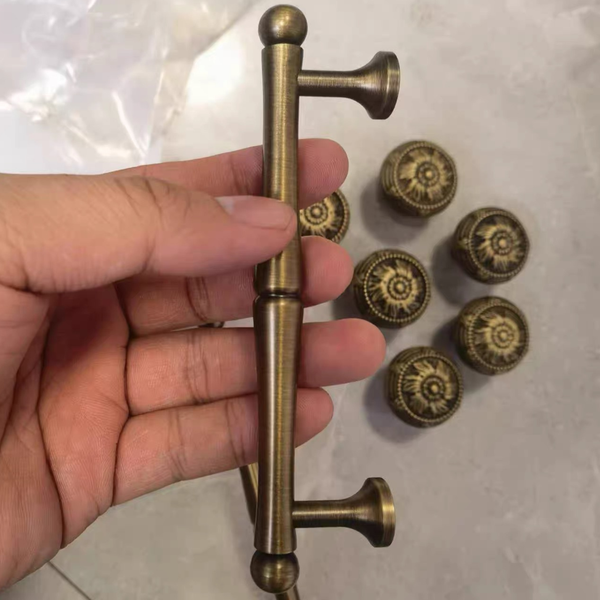 AB811 Antique Solid Brass Handle (PREORDER)