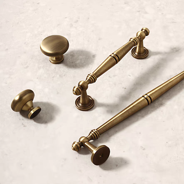 AB881 Antique Solid Brass Handle (PREORDER)