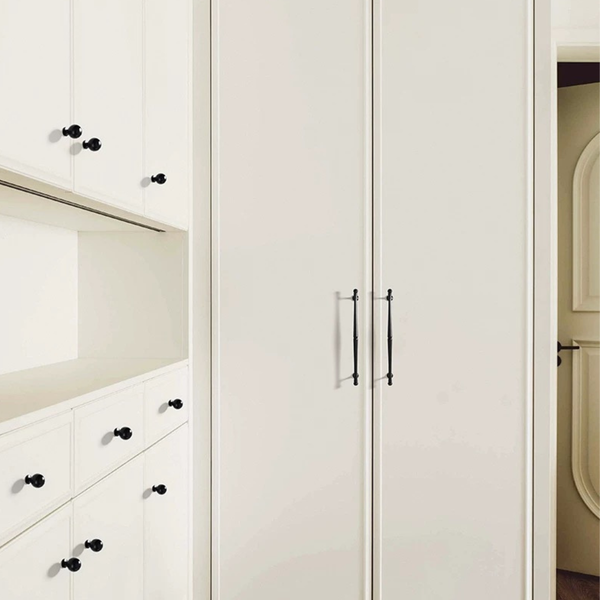 BK811 Solid Brass Black Handle (PREORDER)