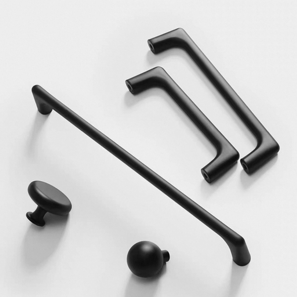 BK8361 Black Handle (PREORDER)