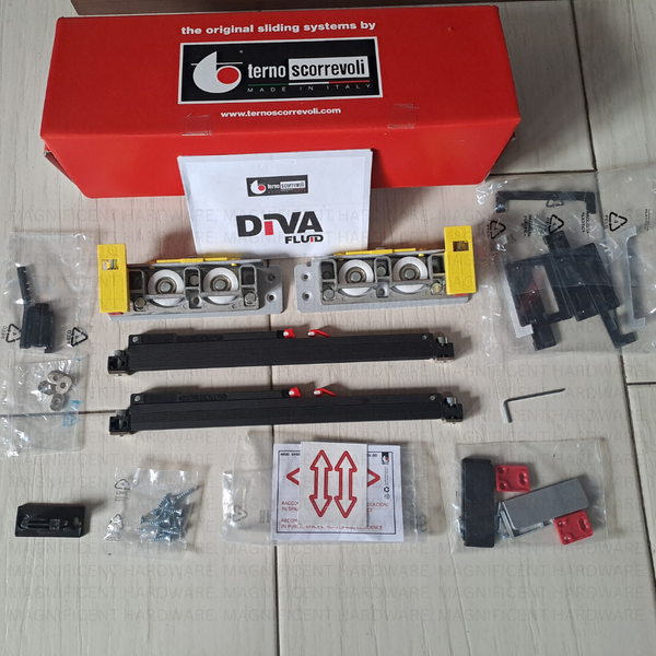 Terno Diva Fluid Italian Sliding Barn Door