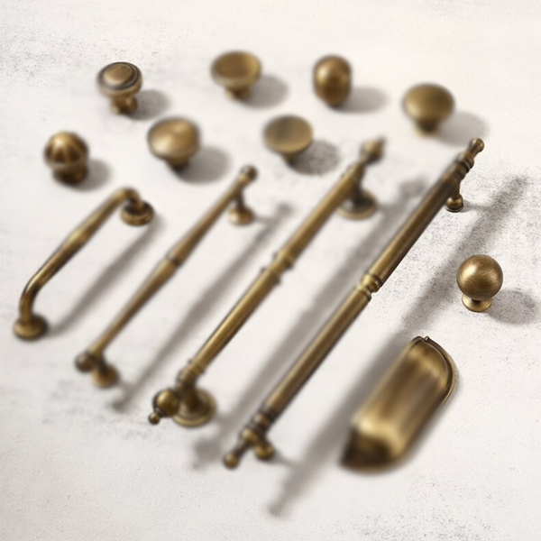 AB086 Antique Solid Brass Handle (PREORDER)
