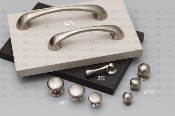 4274 Plain Stainless Pull Handle