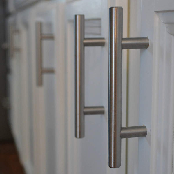 9925 Stainless Solid Pull Handle