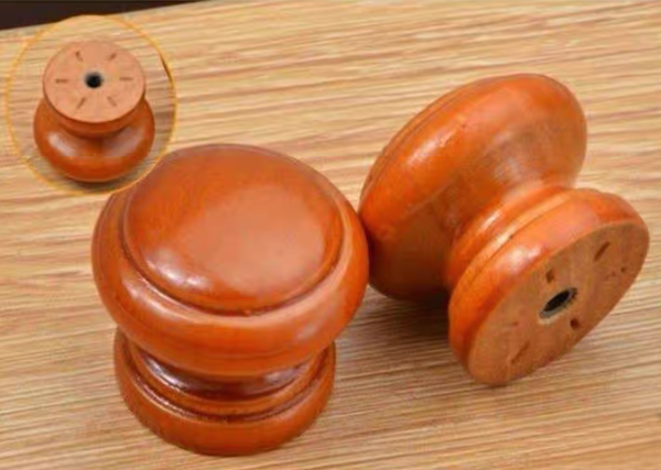 5208 Oak Wooden Knob